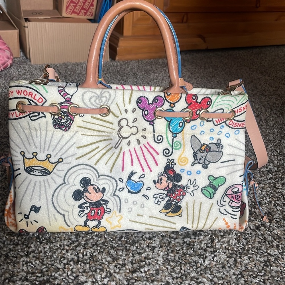 Dooney and Bourke purse - Picture 2 of 5
